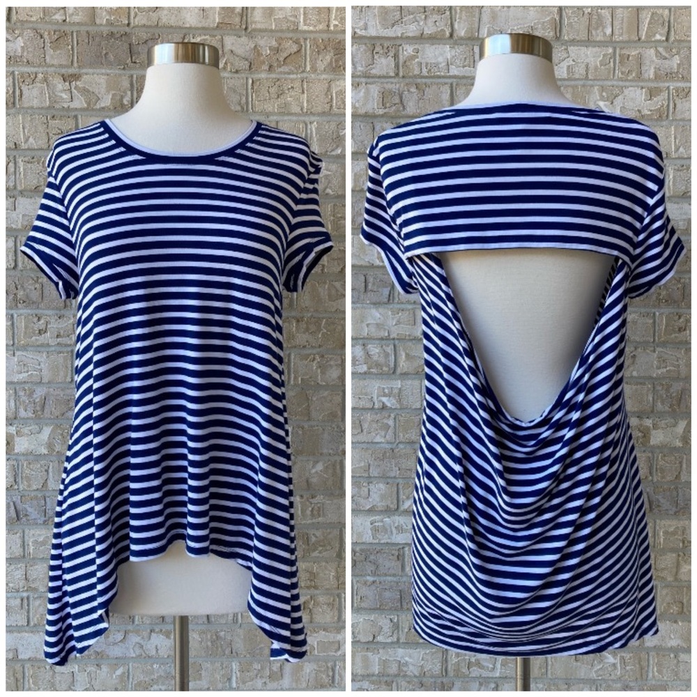 BCBGMaxAzria Open Black Flowy  Striped Top S 🌸